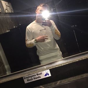 Meet your Posher, Ethan